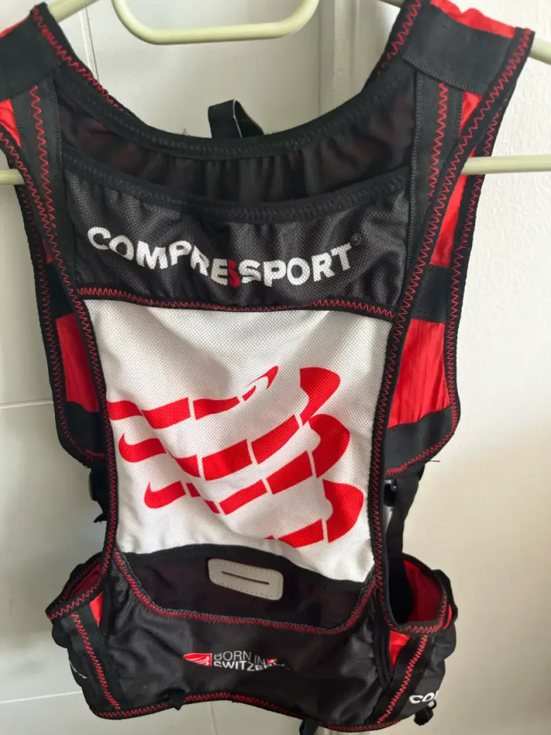 Chaleco de Hidratación Compressport para Running - 3