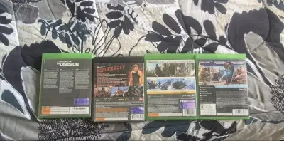 Lote de Cuatro Juegos de Xbox One - miniatura 3