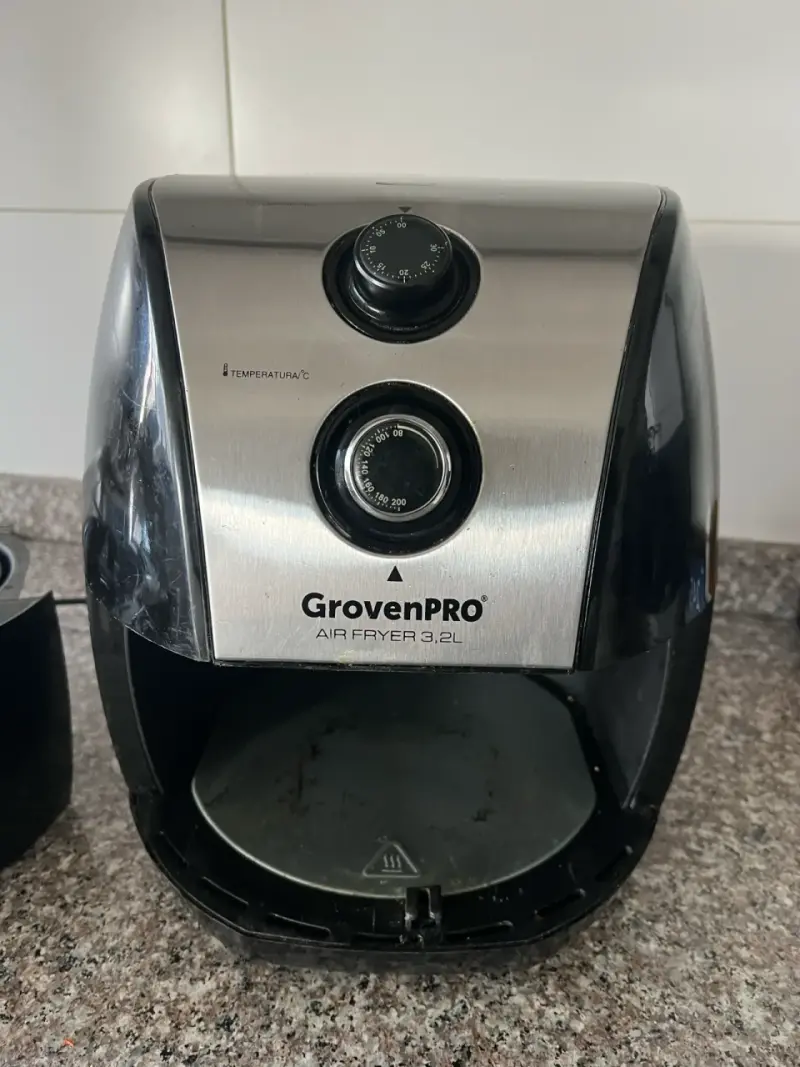 Freidora de Aire GrovenPRO 3.2L en Buen Estado - 2