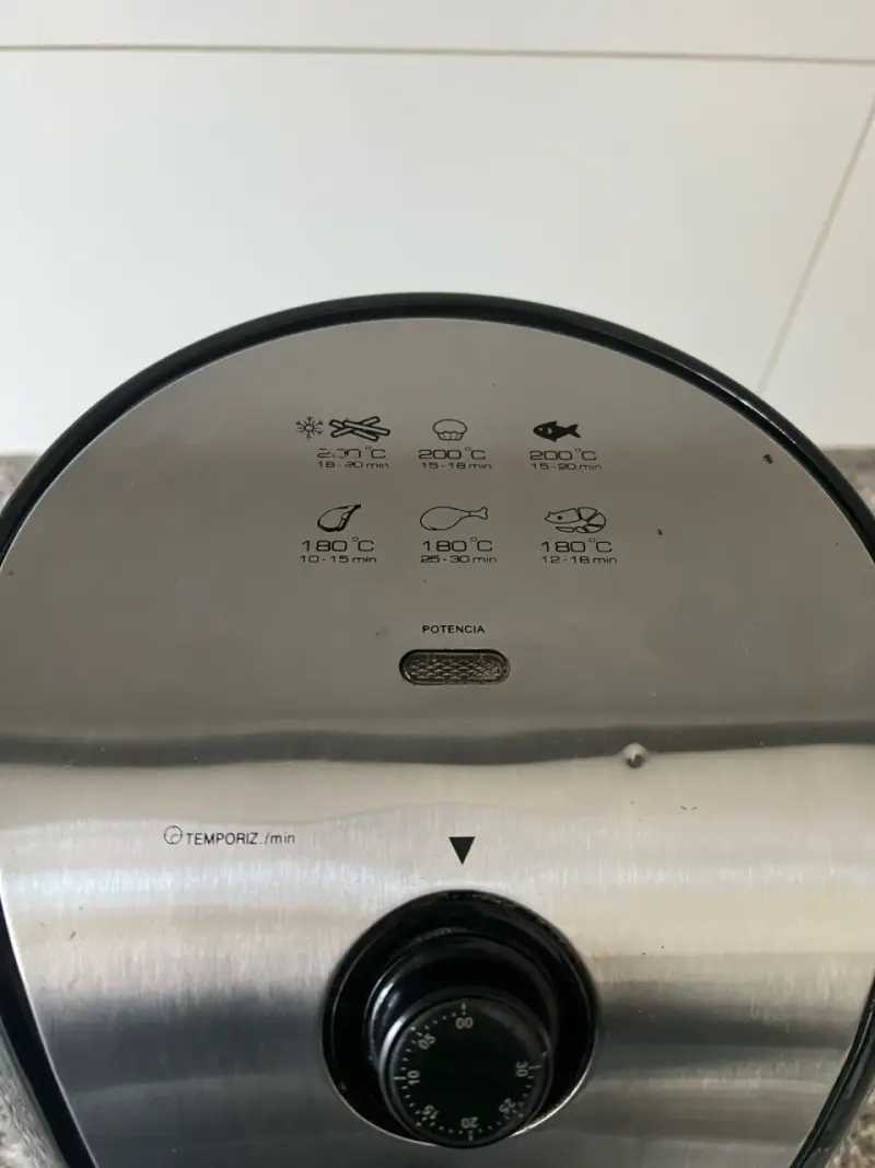 Freidora de Aire GrovenPRO 3.2L en Buen Estado - 4