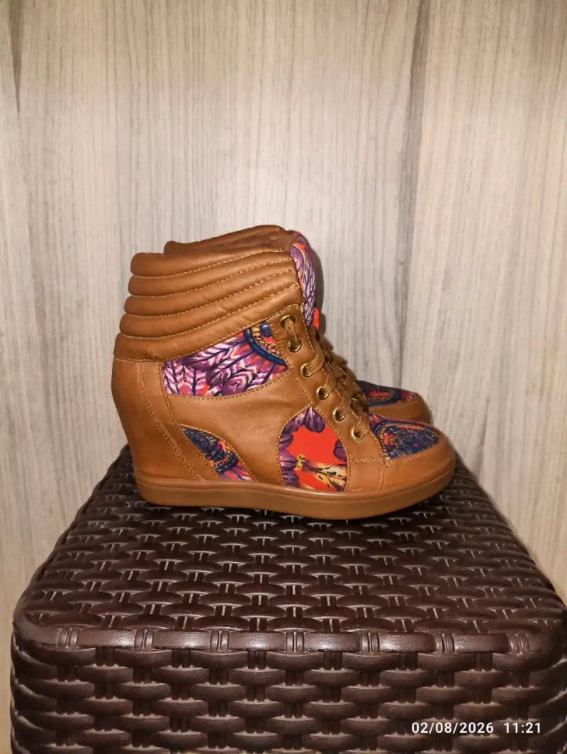 Botines de cuña marrones con estampado Call It Spr - 1
