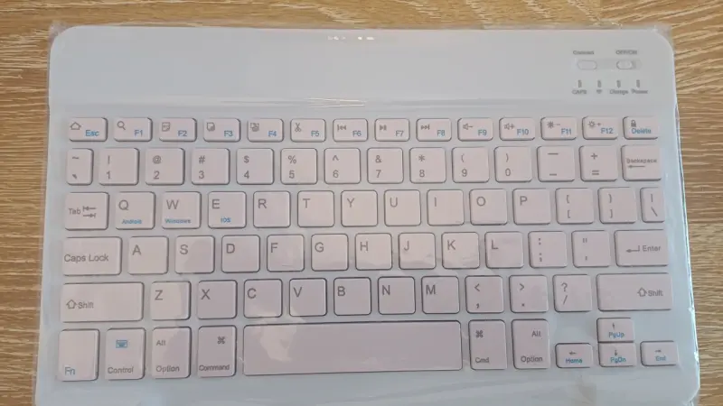 Teclado Bluetooth recargable con lápiz táctil - 2