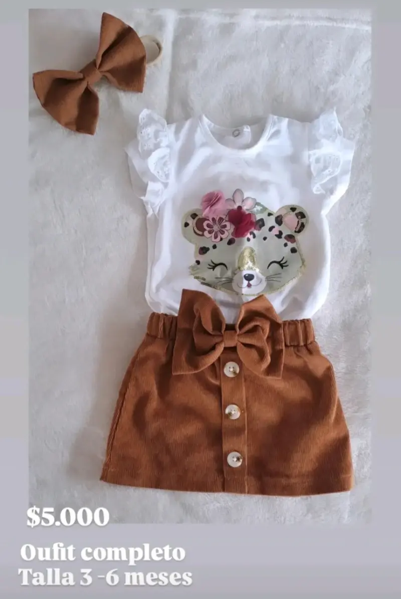 Conjunto para bebé con diseño de oso y lazo
