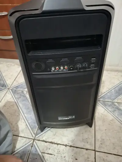 Parlante Samsung de Alta Potencia - miniatura 1