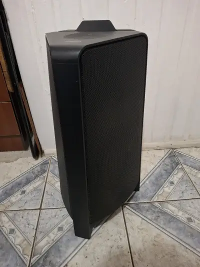 Parlante Samsung de Alta Potencia - miniatura 3