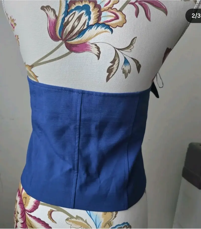 Chaleco Bershka Azul talla L Nuevo🏷 - 2