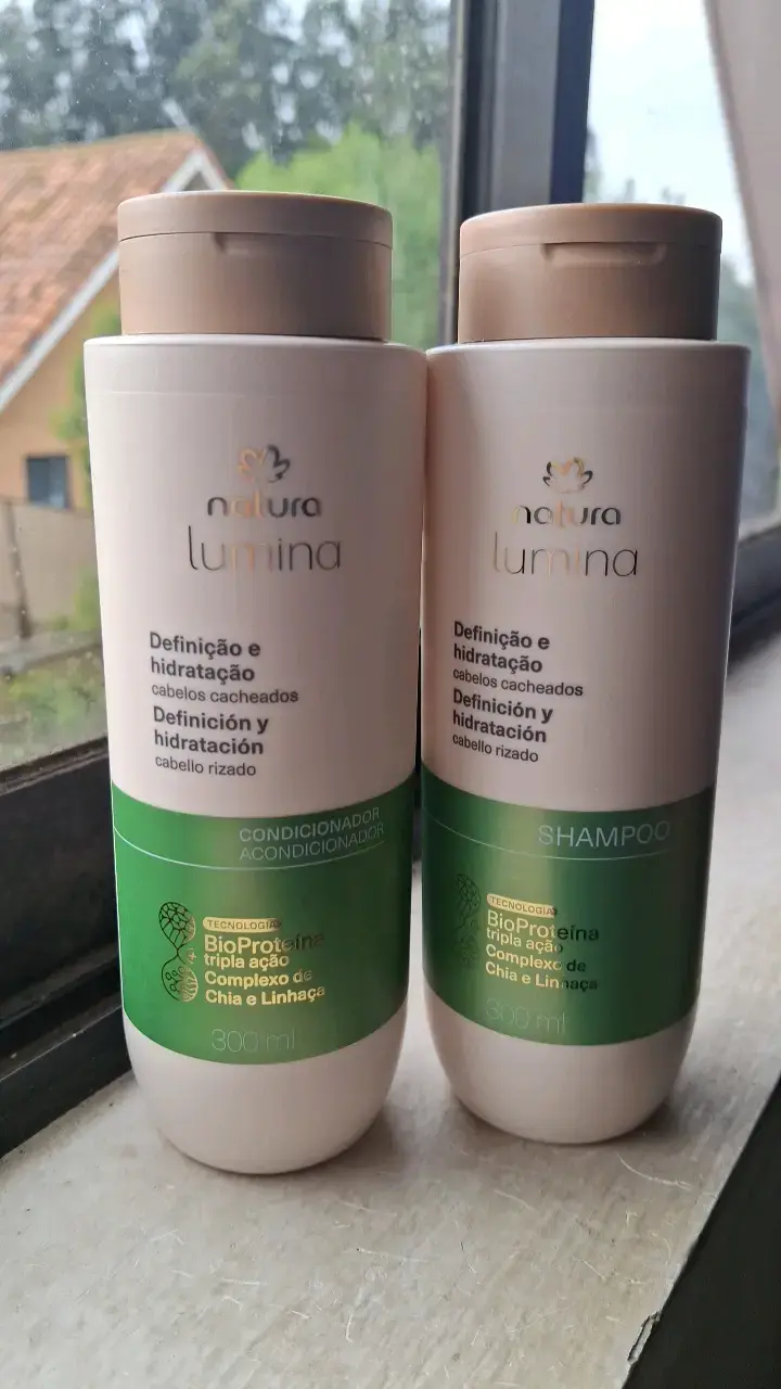 Set de Shampoo y Acondicionador Natura Lumina para Cabello Rizado