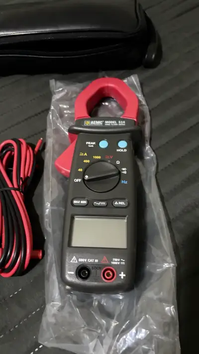 Amperímetro digital AEMC modelo 514 con accesorios - miniatura 3