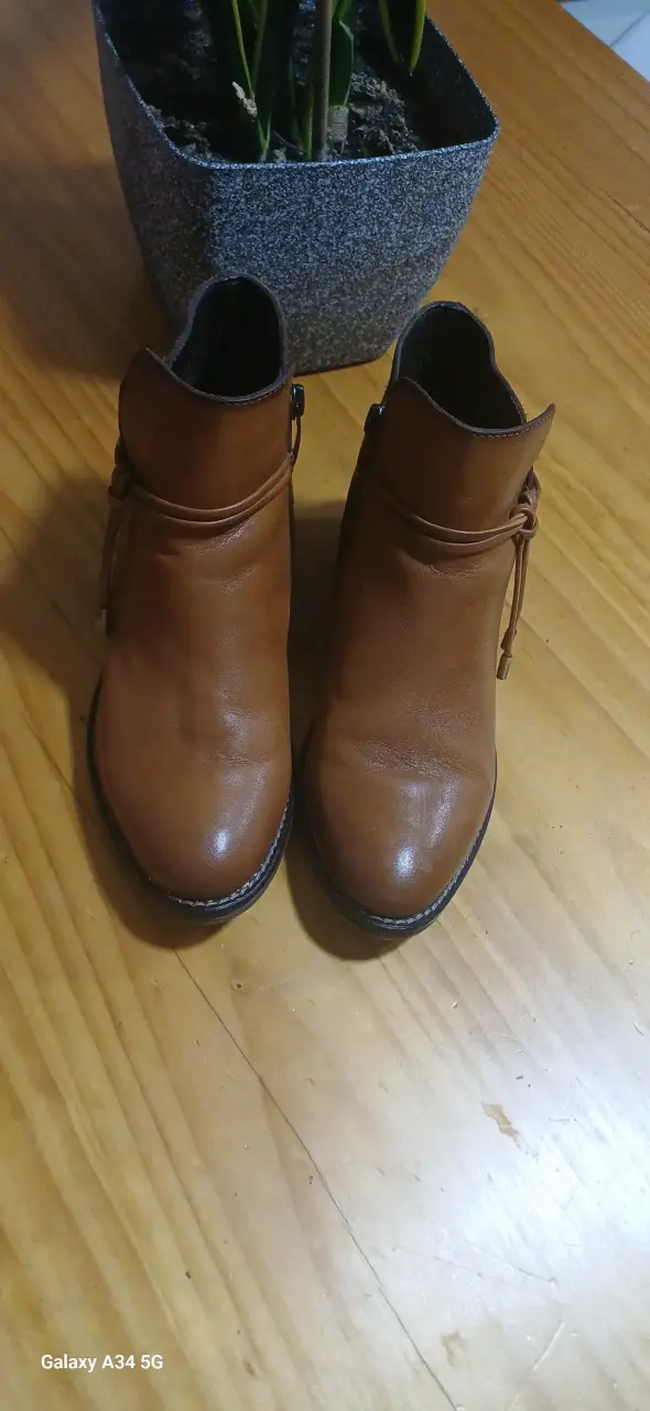 Botines de cuero marrón para mujer - 4