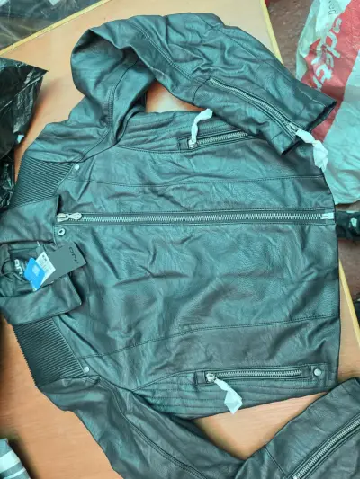 Chaqueta de cuero negra JJO para mujer nueva - miniatura 1