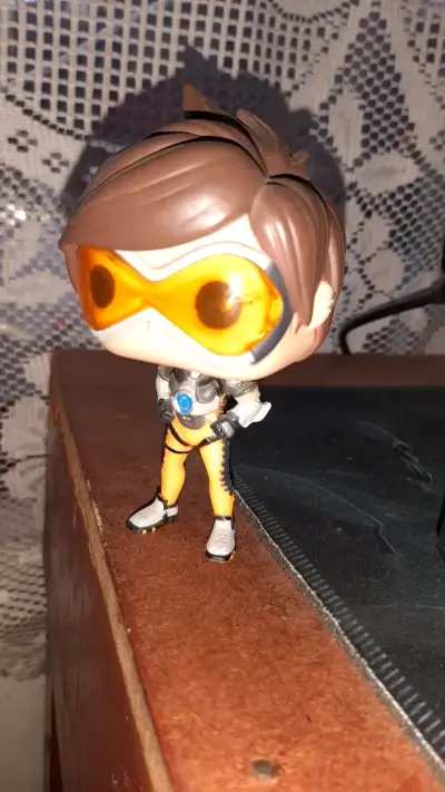 Figura Funko Pop Tracer Overwatch - miniatura 2