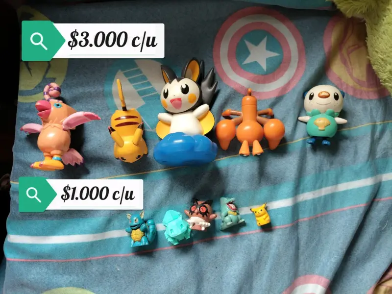 Figuras de colección Pokémon variadas