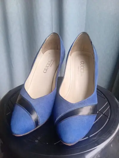 Zapatos de Tacón Azul Gucci para Mujer - miniatura 1