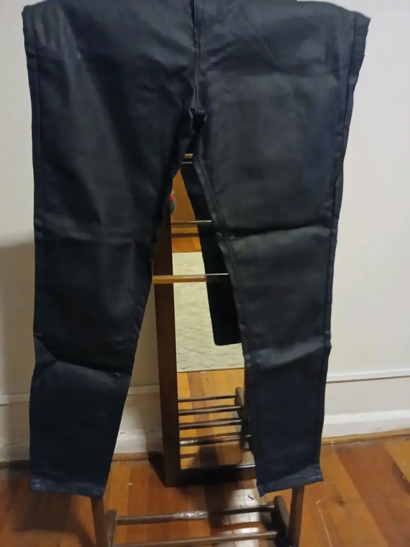 Pantalones de cuero sintético negros para hombre - 1