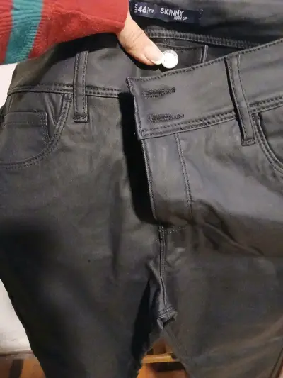 Pantalones de cuero sintético negros para hombre - miniatura 5