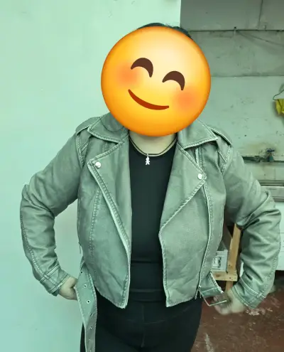 Chaqueta de  cuero sintetico gris - miniatura 1