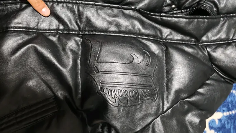 Chaqueta acolchada negra para hombre - 3