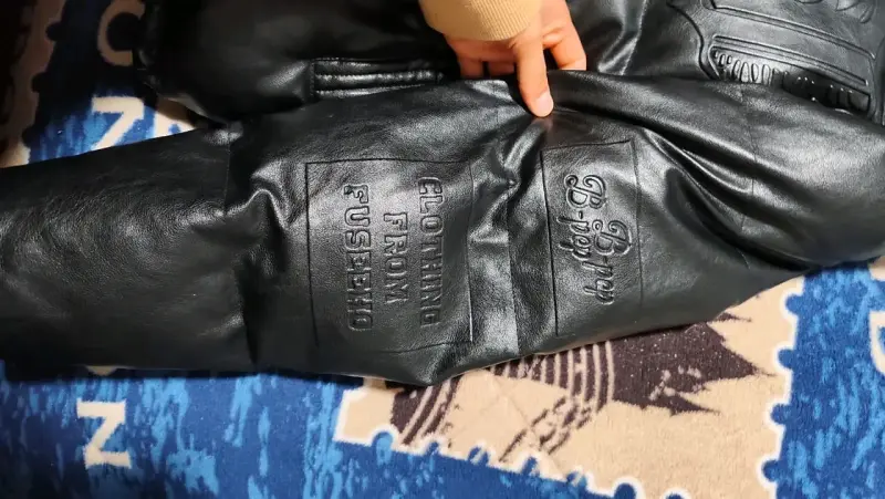 Chaqueta acolchada negra para hombre - 6