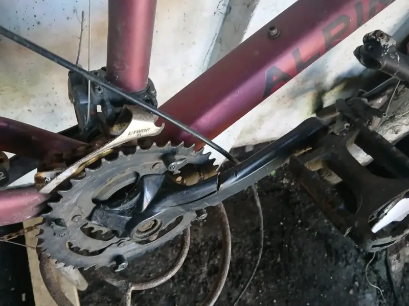 Cuadro de bicicleta Alpinestar rojo con componentes - 3