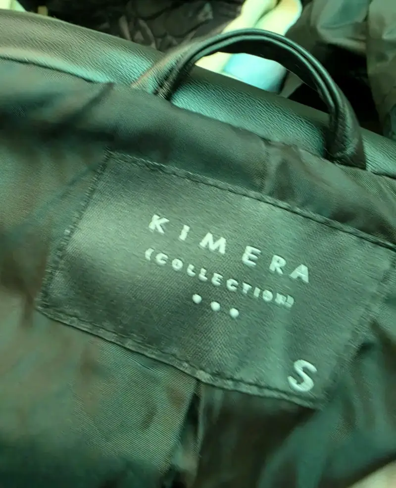 Abrigo de cuero sintético negro Kimera - 3