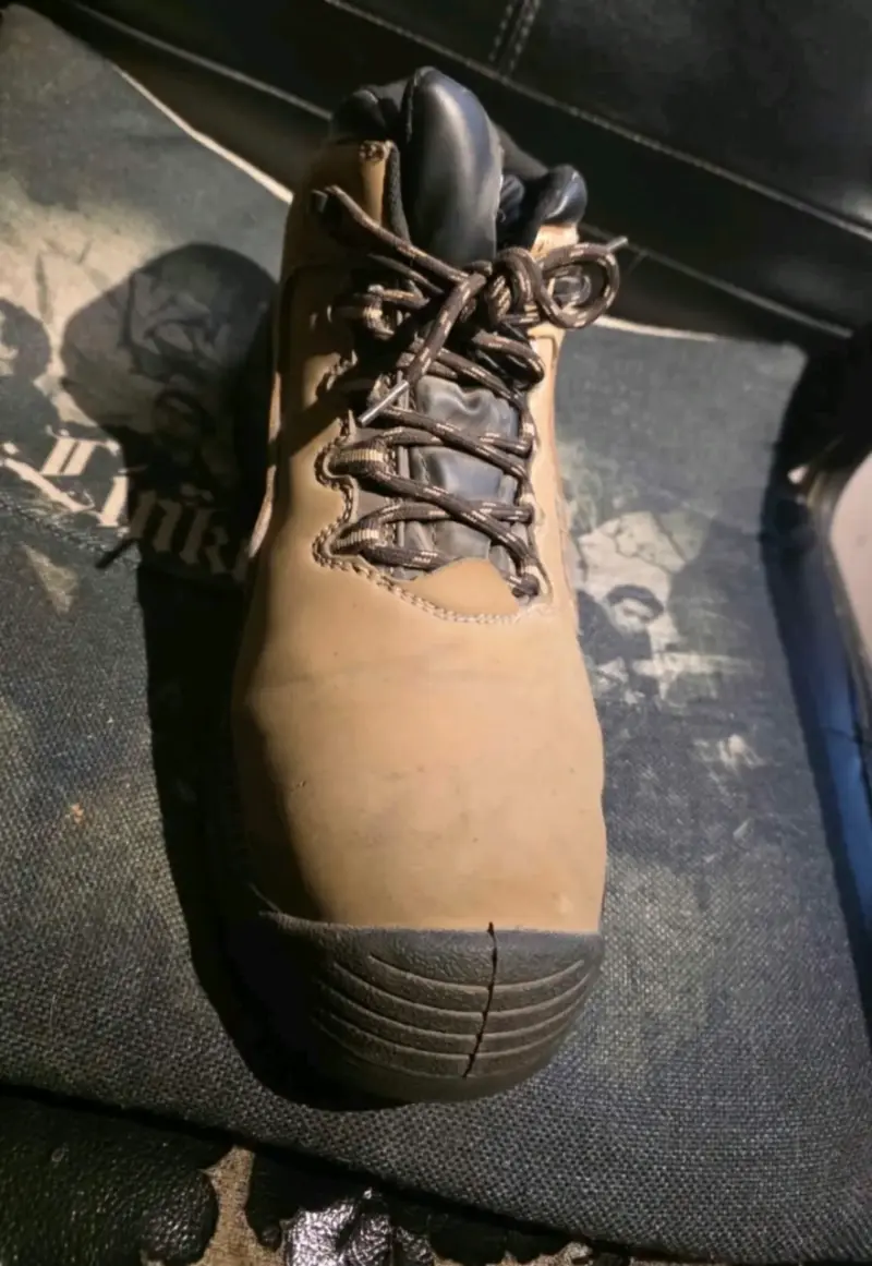 Botas de seguridad marrón con suela antideslizante - 3