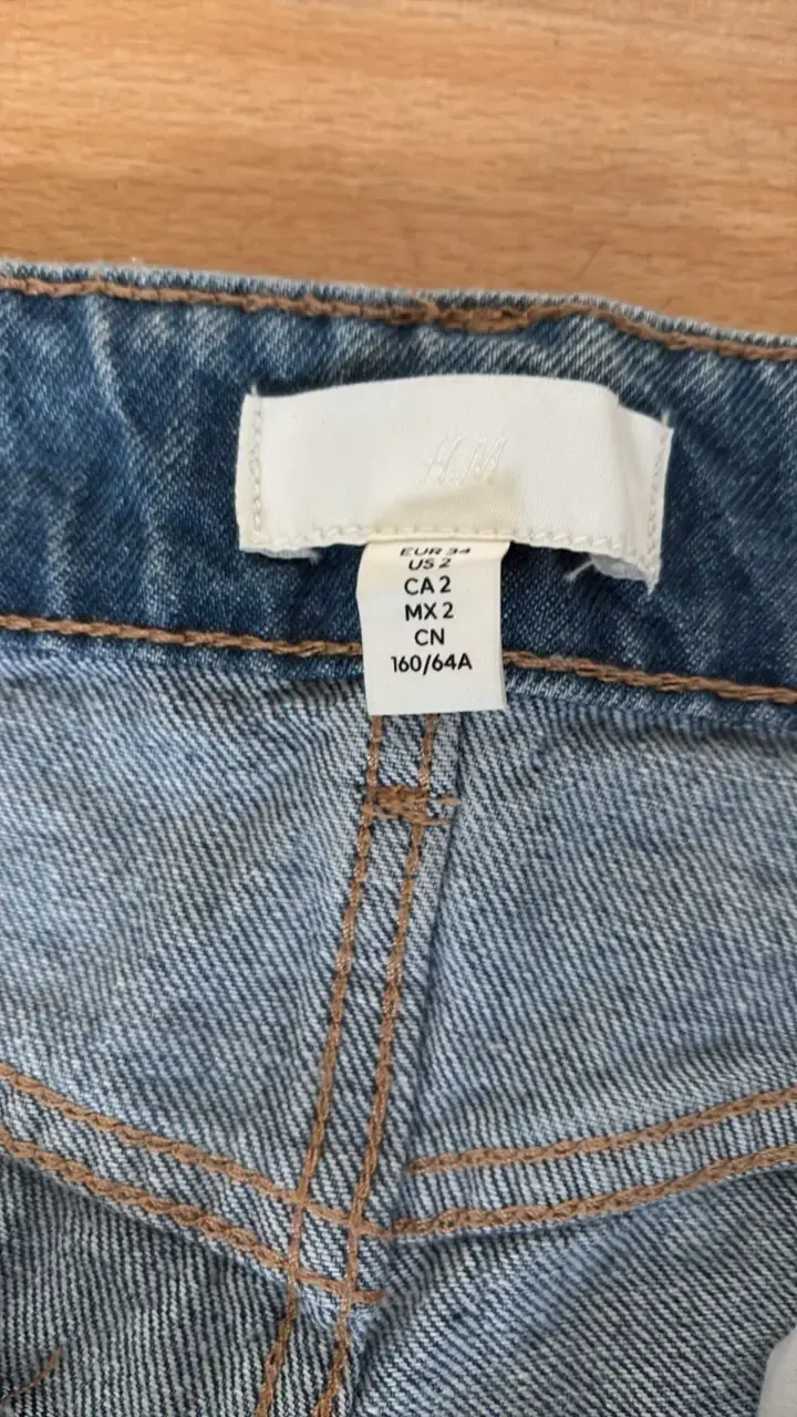 Jeans de mezclilla azul claro H&M para mujer - 3