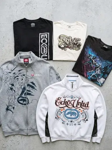 Lote de poleras y polerones Ecko Unltd con diseño gráfico - 3