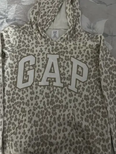 Polerón con capucha GAP Kids estampado animal print - miniatura 2