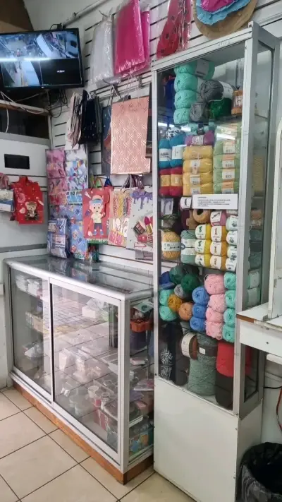 Venta de libreria,oportunidad unica - miniatura 4