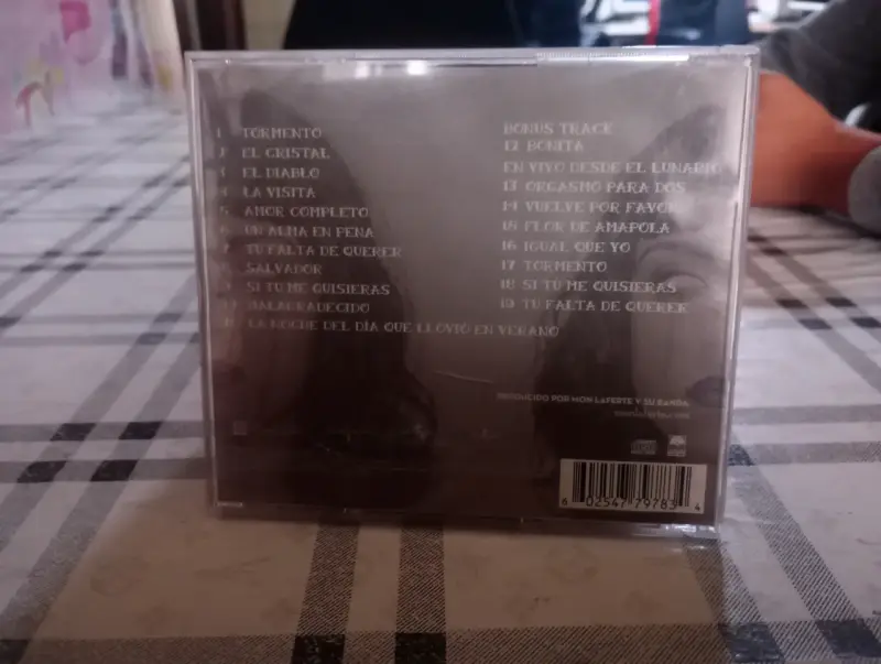 CD Mon laferte Vol. 1 en buen estado - 2