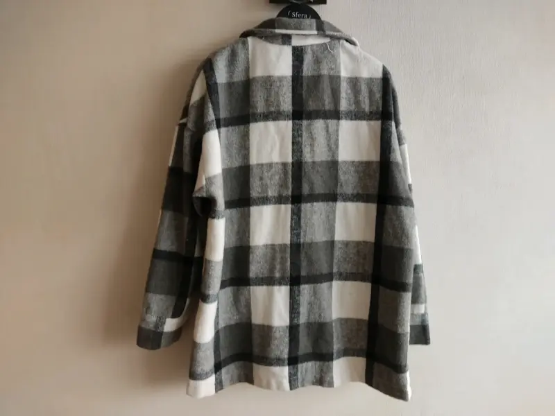 Chaqueta de cuadros gris y blanco para mujer - 2