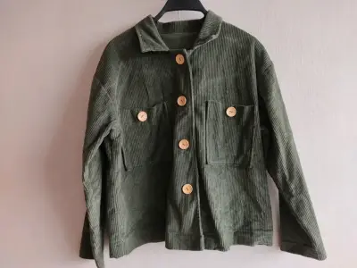 Chaqueta de côtelé verde olivo - miniatura 1