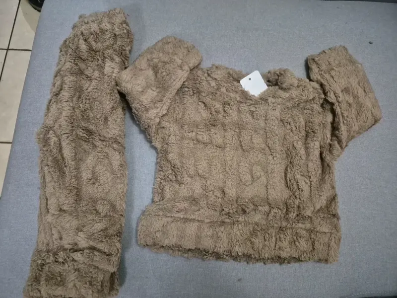 Conjunto de pijama de felpa para niños en varios colores - 3