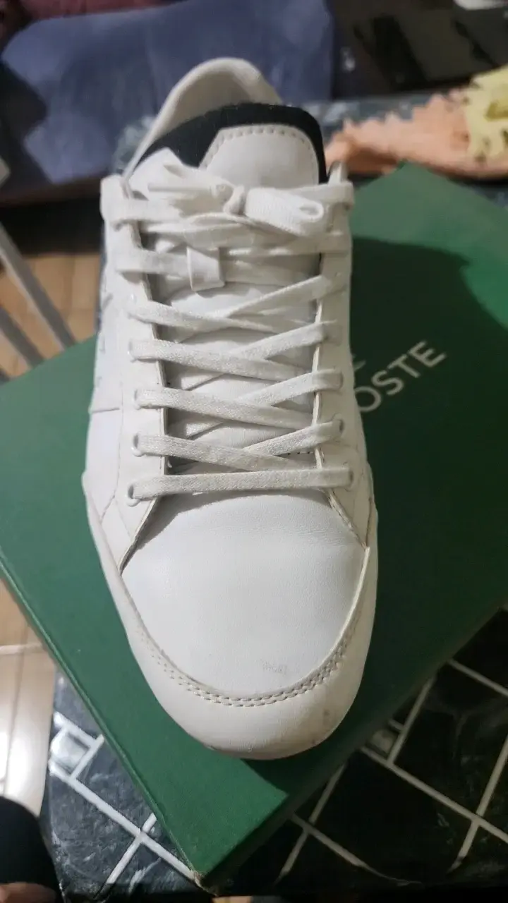 Zapatillas blancas Lacoste de cuero - 2