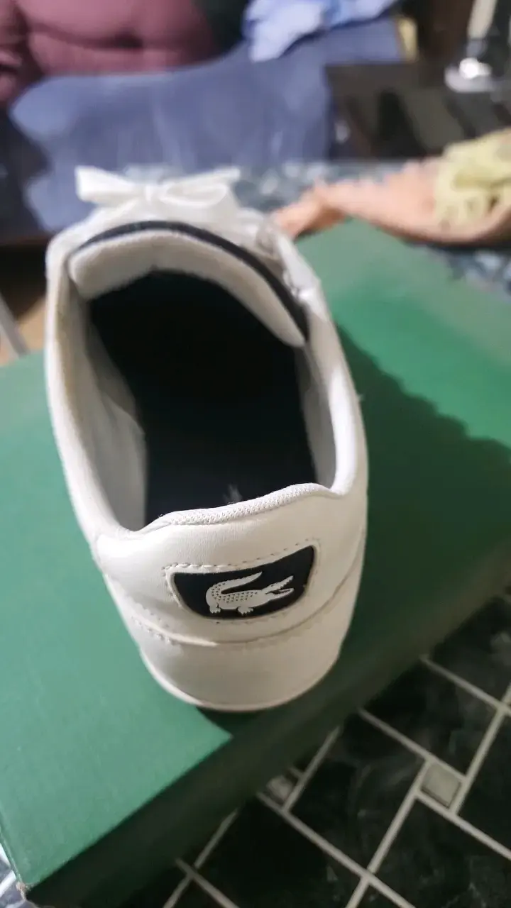 Zapatillas blancas Lacoste de cuero - 3