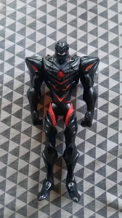 Figura de acción Dredd Mega Transformation - miniatura 1
