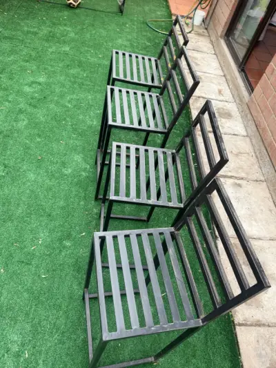 Sillas altas de metal para bar - miniatura 3