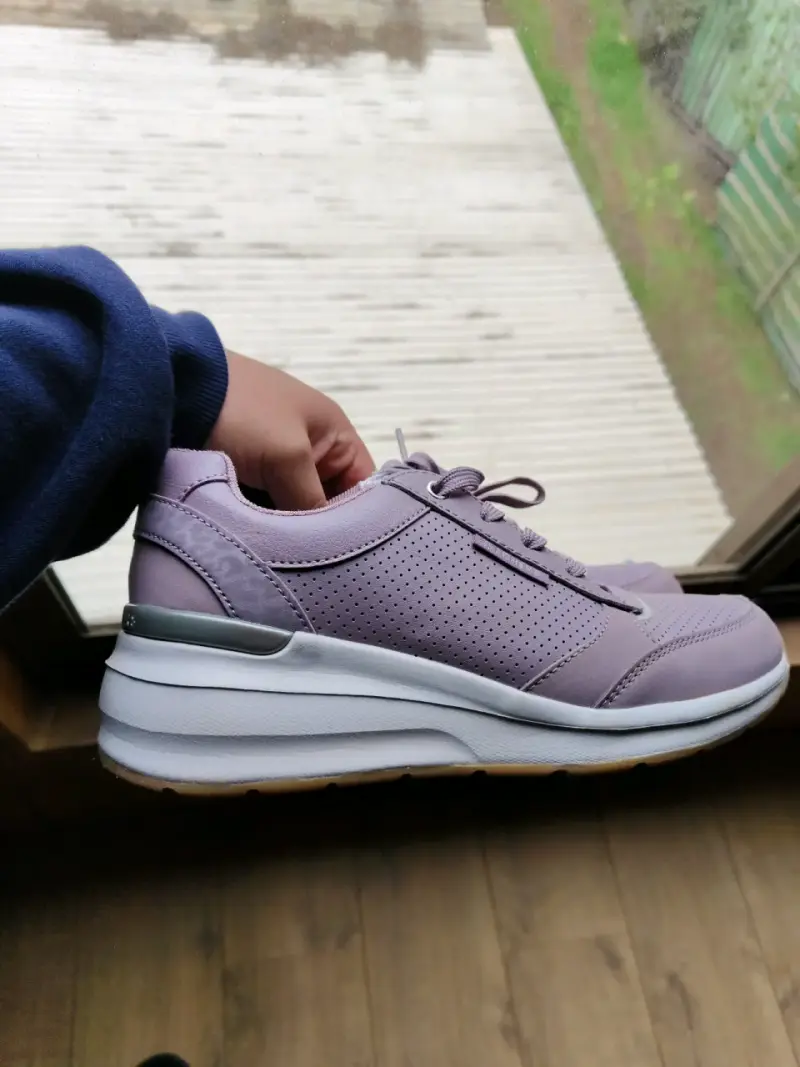 Zapatillas deportivas lilas Skechers para mujer - 1