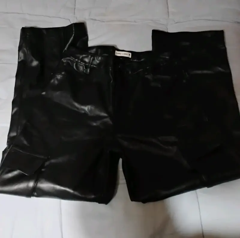 Pantalones de cuero negro Issimo talla 38 - 1