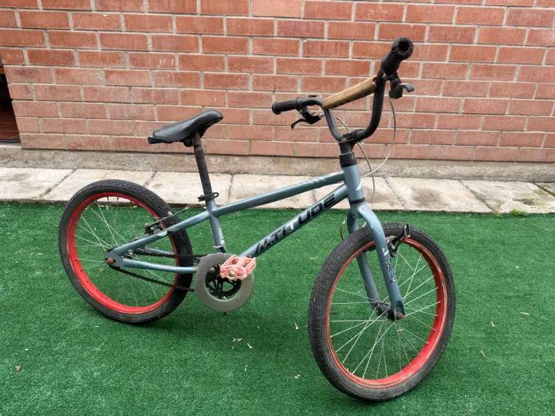 Bicicleta BMX Altitude para niños Aro 20 - 3