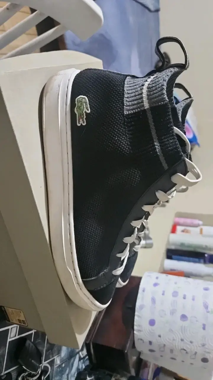 Zapatillas negras Lacoste de caña alta - 1