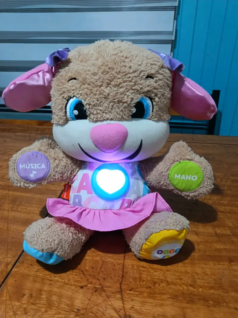 Peluche interactivo educativo con luces y sonidos