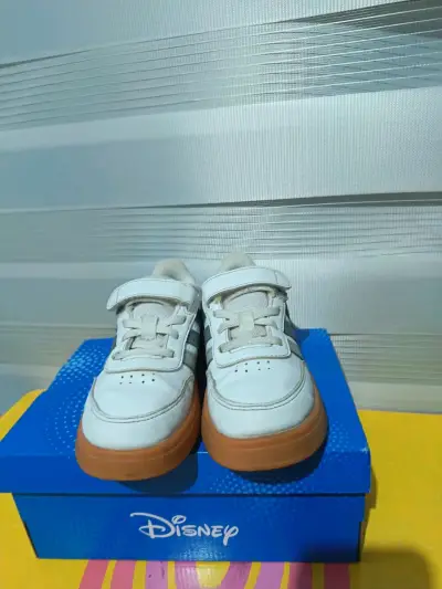 Zapatillas blancas número  29 - miniatura 3