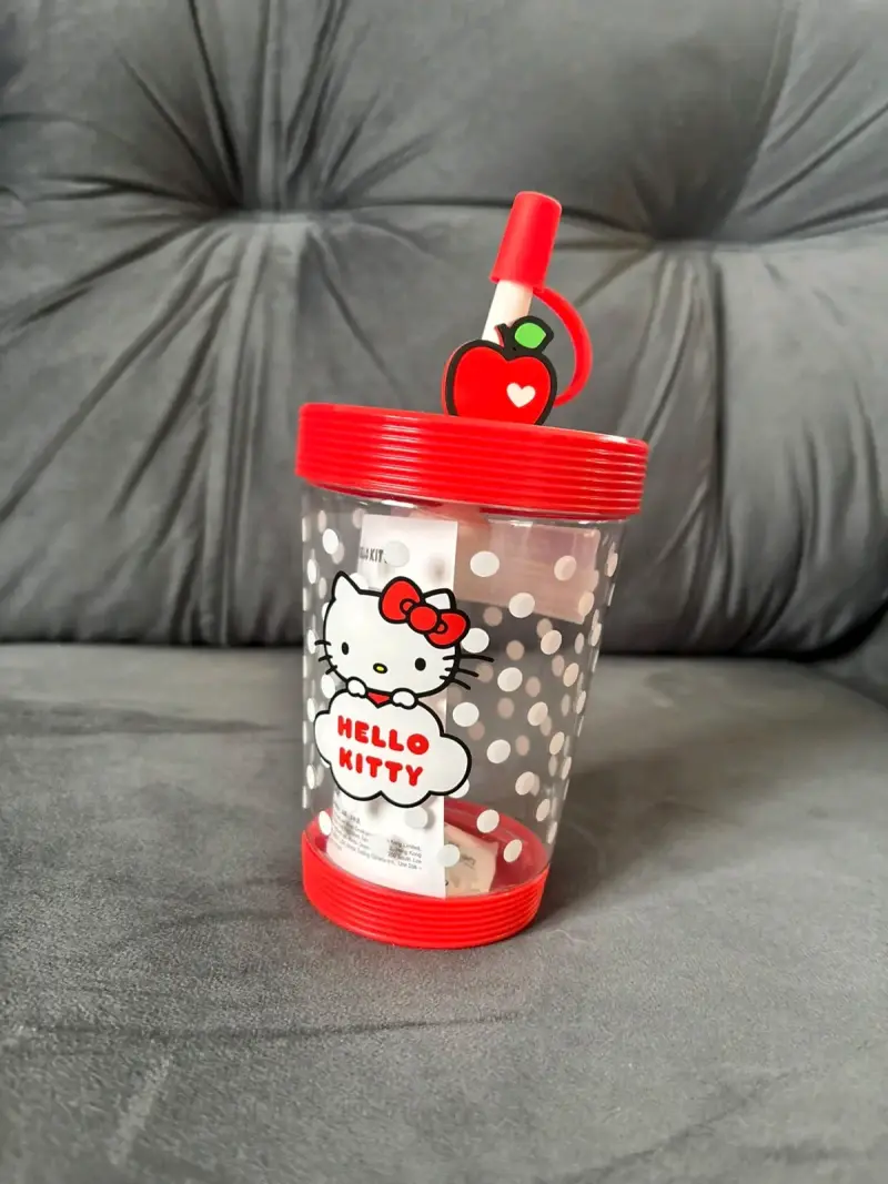 Vaso con bombilla Hello Kitty rojo
