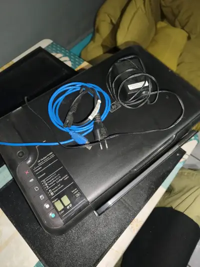 Impresora Multifuncional HP Deskjet F4480 de - miniatura 2