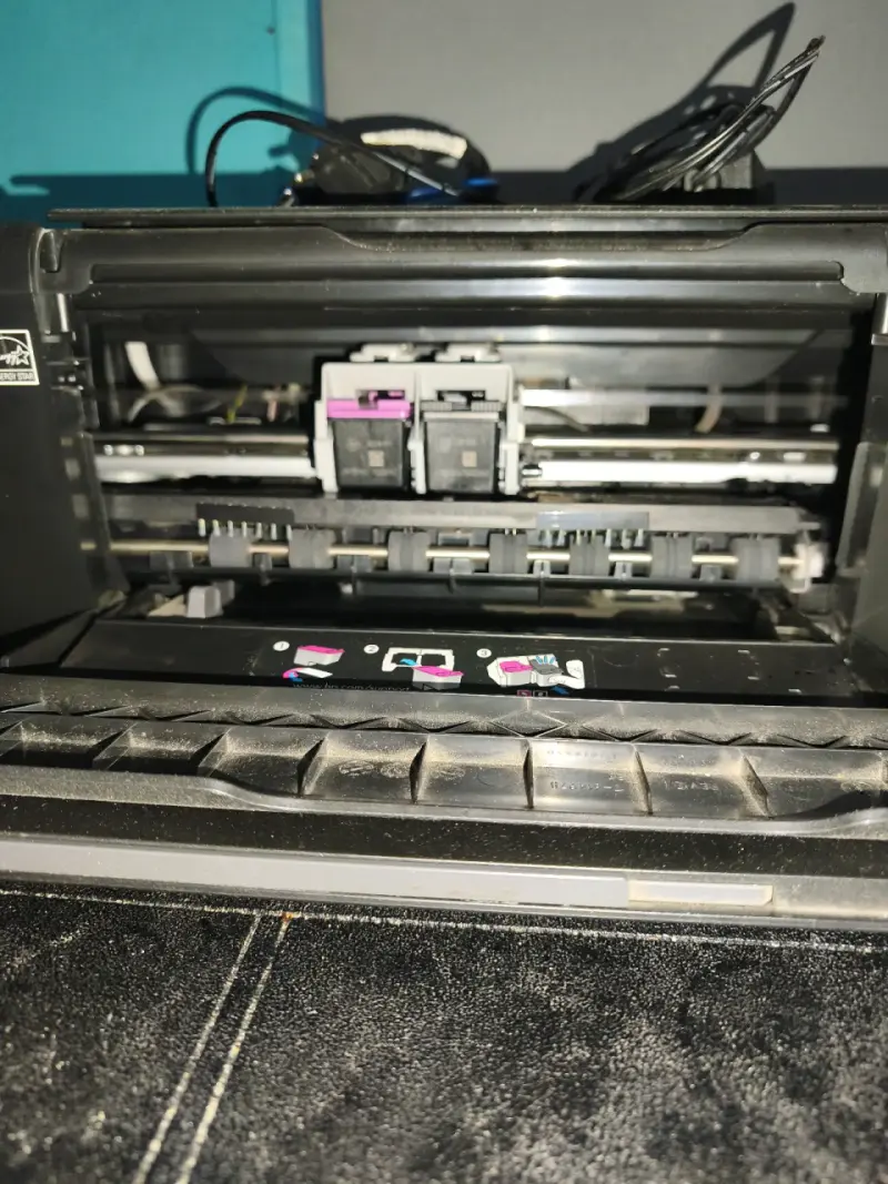 Impresora Multifuncional HP Deskjet F4480 de - 3