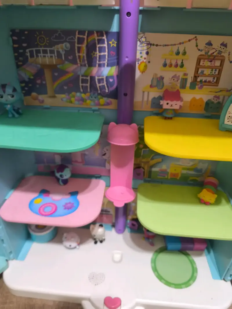 Casa de muñecas infantil con diseño de gato - 4