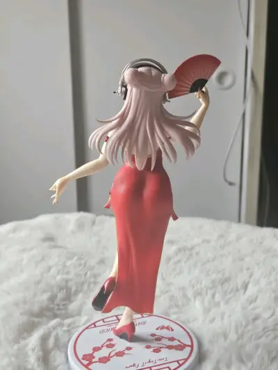 Figura de Super Sonico vestido rojo - miniatura 3