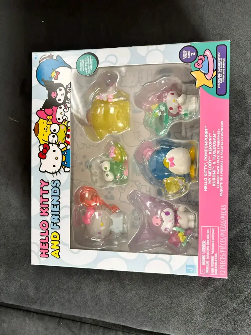 Set de Figuras Hello Kitty y Amigos
