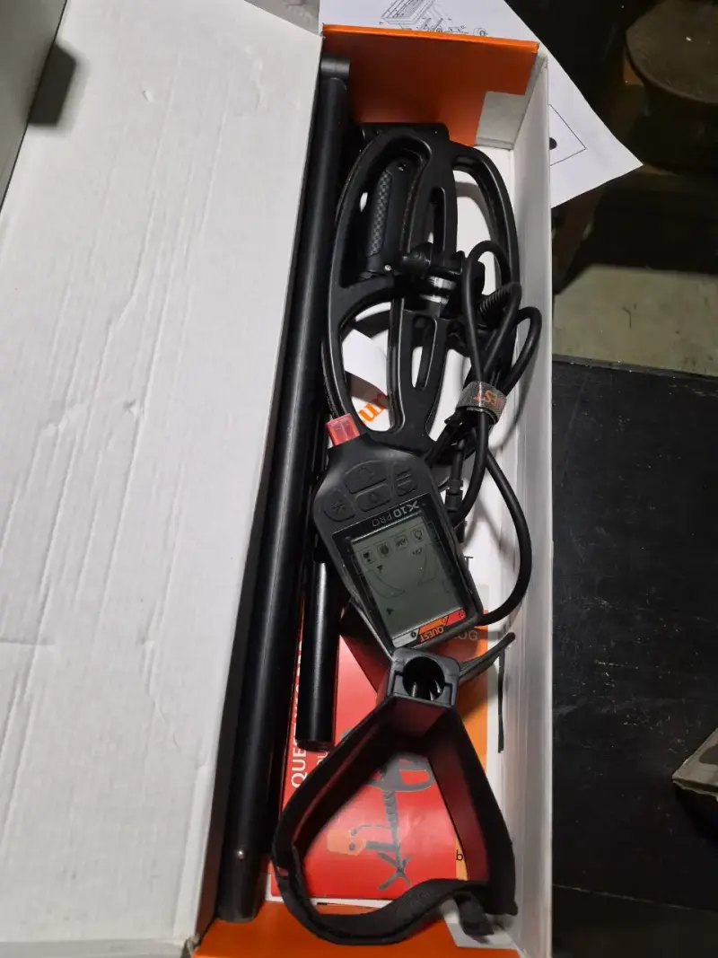Detector de Metales X10 Pro Impermeable - 4